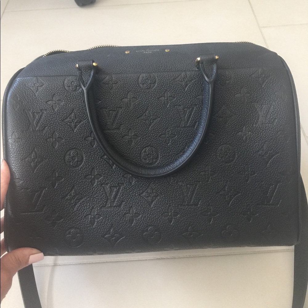Bag. Speedy style.